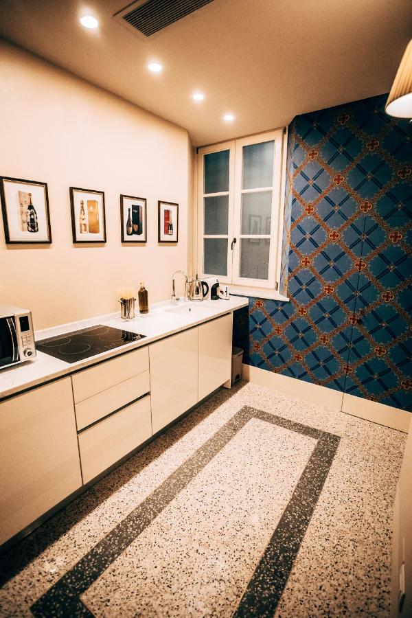 Noble Floor - Luxury Apartamento